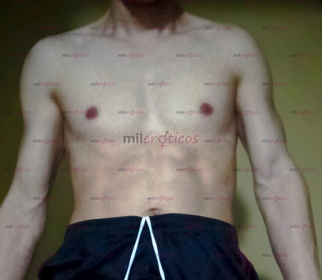 FOTOS DE HOMBRE JOVEN Y DISCRETO DISPUESTO A DAR PLACER