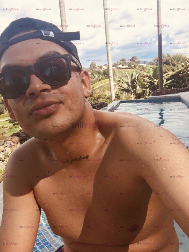 FOTOS DE CHICO SERIO RESERVADO MUY VARONIL CUENTO CON MÁS CHICOS