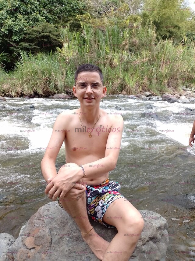 FOTOS DE FLACO 22CM VERGON ACTIVO LECHERO CON SITIO PRIVADO