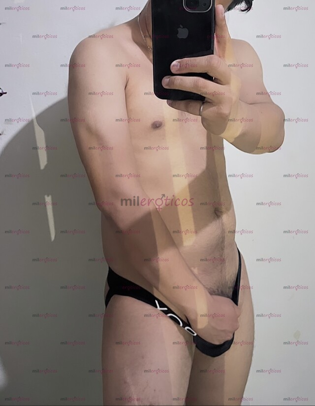 FOTOS DE DE PASO POR TU CIUDAD. CHICO INTER DE 20 Y NO DE EDAD.