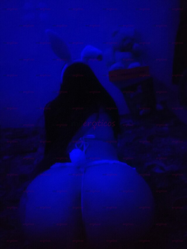 FOTOS DE PAISITA BIEN ESTRECHITA, CALIENTE, COMPLACIENTE EDUCADA E INTELIGENTE