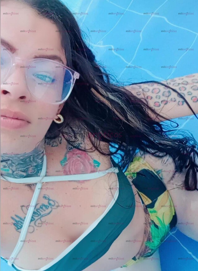 FOTOS DE HOLA AMOR ME LLAMO LAURA VEN A CONOCERME TE ENCANTARÁ