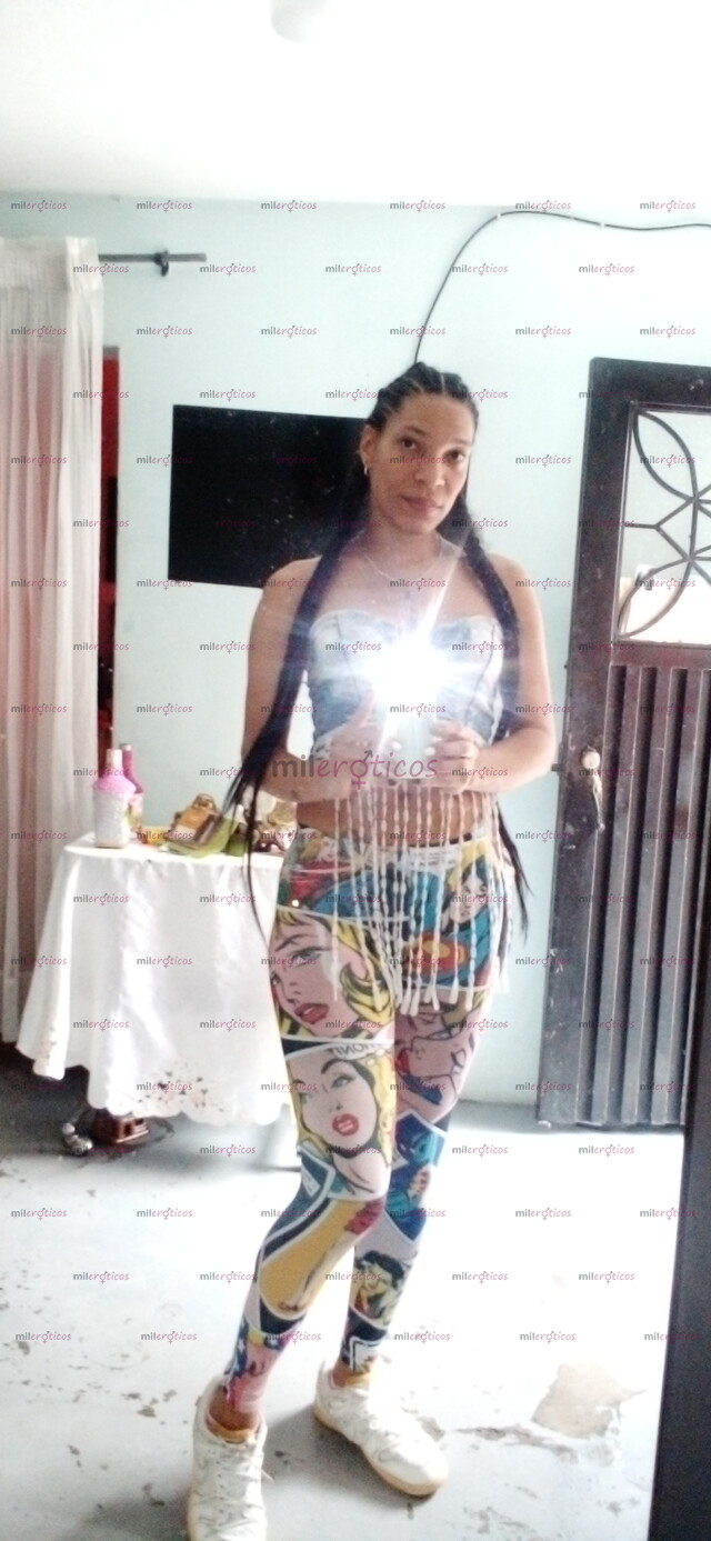 FOTOS DE TRANSEXUAL CON BUENA DOTACIÓN DISPONIBLE EN CALI