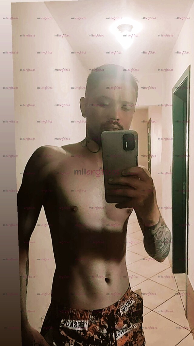 FOTOS DE CHICO CALIENTE VERSÁTIL ,FULL COMPLACIENTE