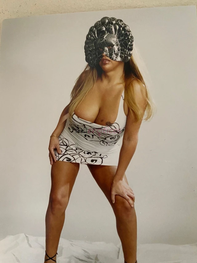 Quieres vivir tus fantasias con una diosa fina y elegante una madura de 42 anos wue te entregara lo mejor solo buscame y podras vivir una experiencia...