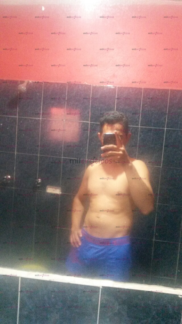 FOTOS DE CACHONDO DE 30 AÑOS INICIANDO COMO GIGOLO