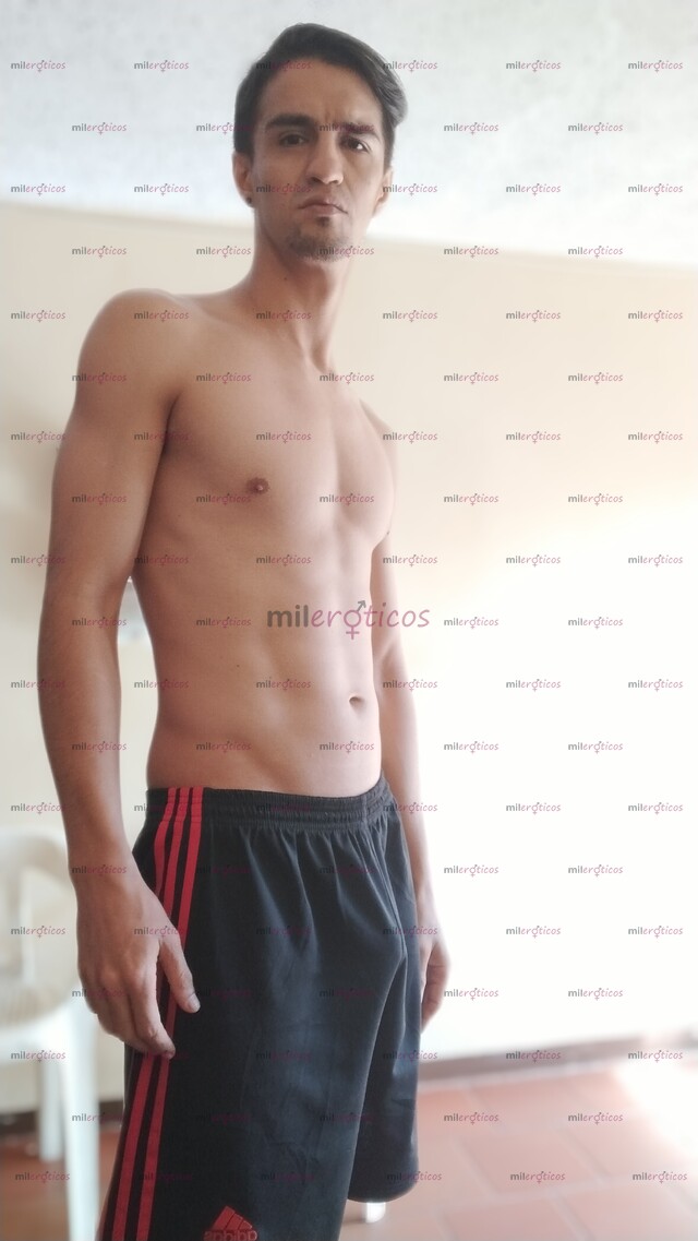 FOTOS DE HOMBRE VERGON SÚPER COMPLACIENTE E INSACIABLE