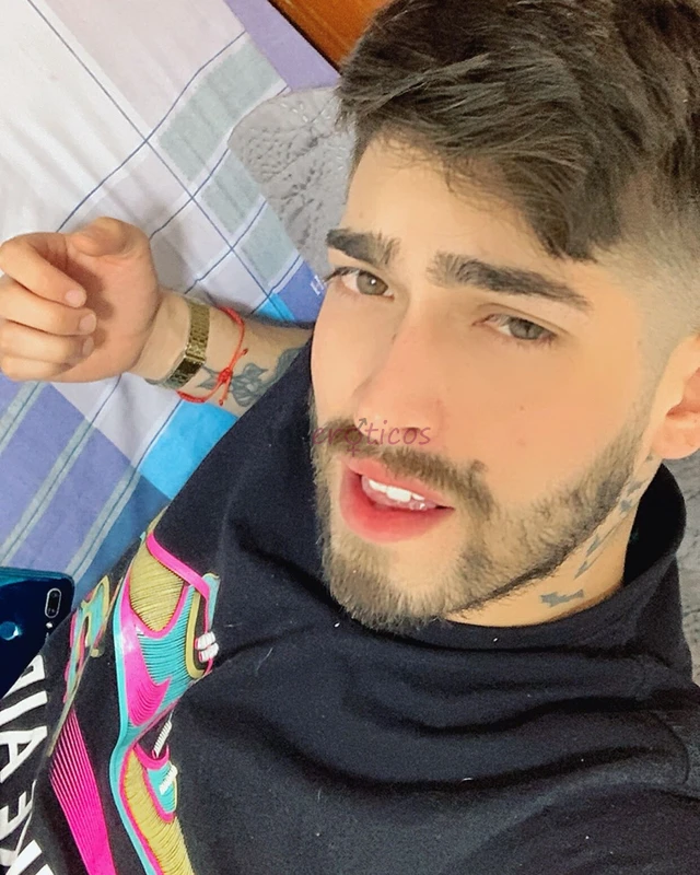 Hola mi nombre es james chico de 23 anos disponible para el mejor sexo venta de contenido masaje erotico y relajantes morbos trios fetiches y videos l...