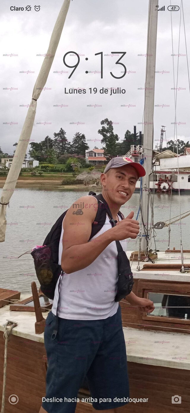 FOTOS DE ANDRÉS POLLO ARDIENTE HOT Y MUY COMPLACERTE