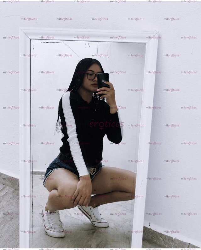 FOTOS DE ATHENAS INICIÁNDOME COMO ESCORT RECIÉN LLEGADA A CDMX