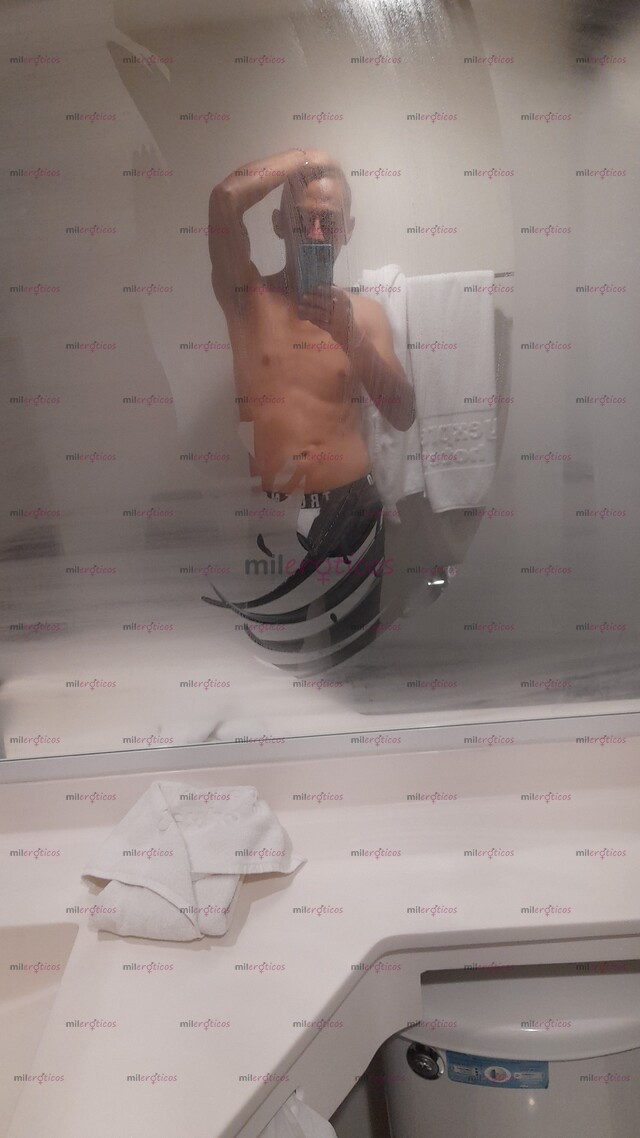 FOTOS DE TODO LO TE IMAGINAS Y LO QUE SIEMPRE AS DECEADO ME LLAMO ARTURO