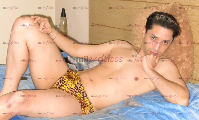 FOTOS DE KEVIN ATRACTIVO CHICO VERSATIL EN LA CIUDAD DE MEXICO