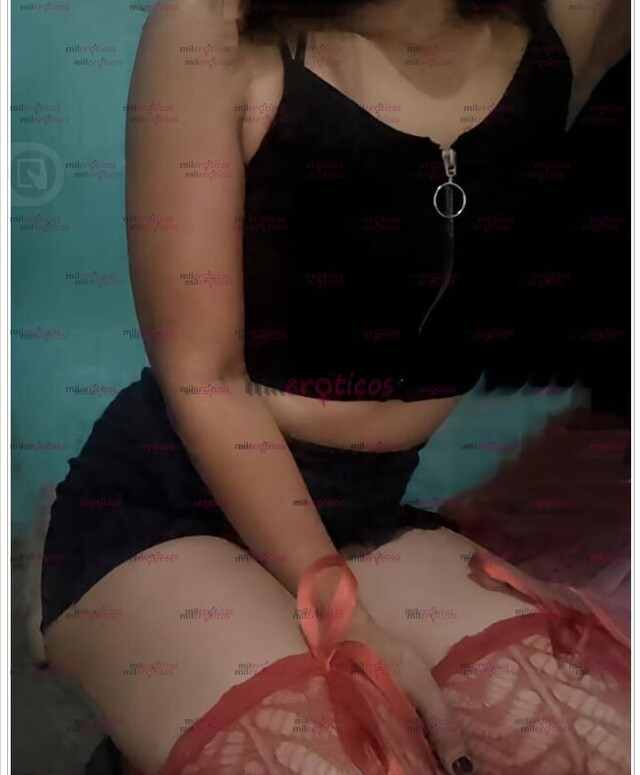 FOTOS DE CHAPARRITA DELGADA DISPUESTA A COMPLACERTE COMO TÚ QUIERAS MI REY