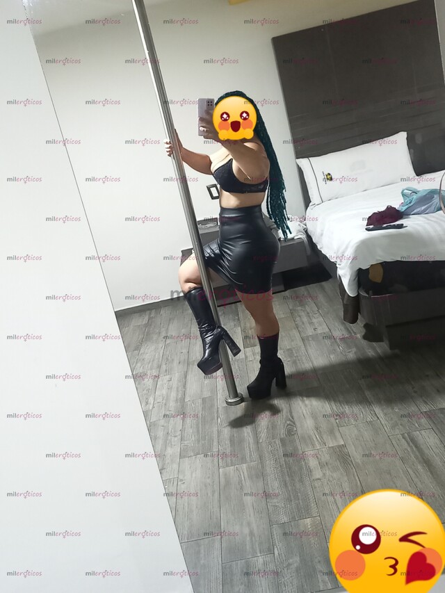 FOTOS DE CHICA ESCORT NALGONA PIERNUDA CARA BONITA EXPERTA EN EL ORAL PROFUNDO Y EXITANTE