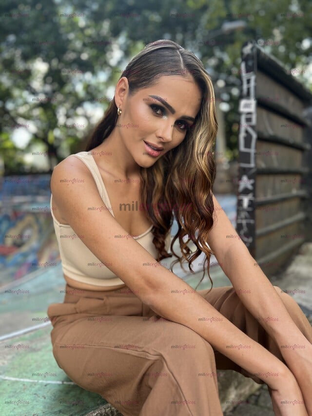 FOTOS DE SOY ESPERANZA MARÍN Y TE TENGO UNA INVITACIÓN
