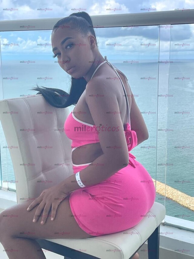 FOTOS DE NEGRITA DEL SABOR COLOR PURO NEGRA CALIENTE DOMINADORA