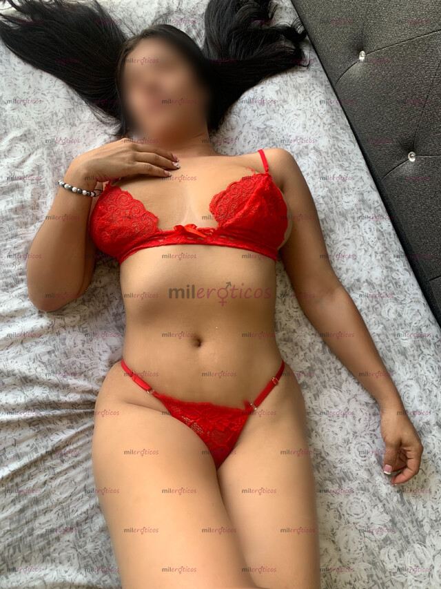 FOTOS DE LLEGO JENN LA TRAGONA COMPLACIENTE DAME VERGA ESTOY POR EL EXITO DE LA 70