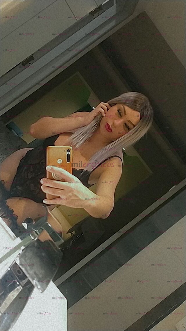 FOTOS DE CYNTHIA ...NO FILTROS..MUY PUTA ATREVIDA DESEAOSA DE SER PENETRADA .... CALIENTE