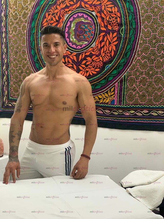 FOTOS DE BUSCANDO ALGO DIFERENTE ? CONTÁCTAME SOY IVÁN