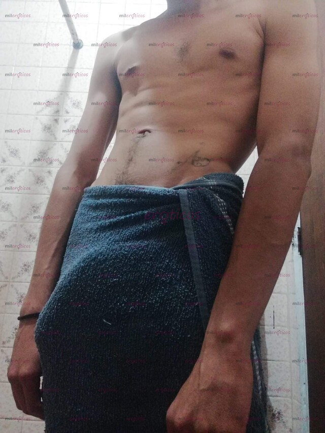 FOTOS DE JOVEN, ATRACTIVO Y ATLÉTICO, TOTAL DISCRECIÓN