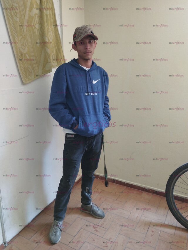 FOTOS DE POLLITO RICO COMPLACIENTE LLAMAME Y DISFRUTA