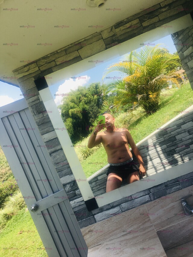 FOTOS DE CHICO CURIOSO MUY COMPLACIENTE VEN VAS A PASAR MUY BIEN