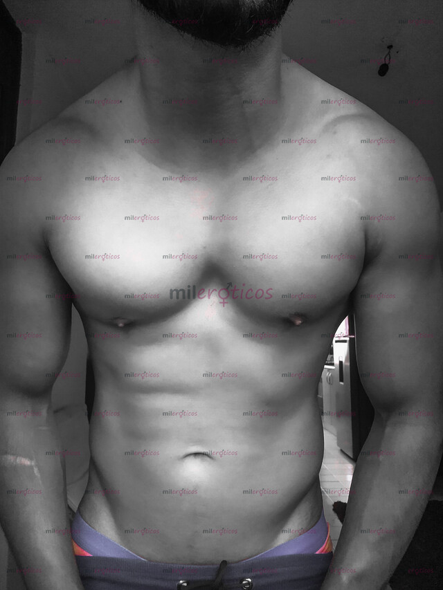 FOTOS DE CARIÑOSO SCORT MORENO, GUAPO, VARONIL, CALIENTE, CUMPLO FETICHES