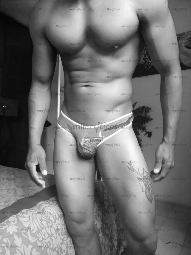 FOTOS DE CARIÑOSO SCORT MORENO, GUAPO, VARONIL, CALIENTE, CUMPLO FETICHES