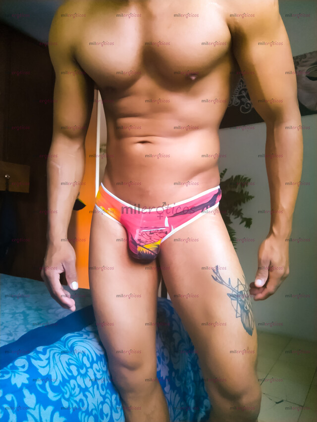 FOTOS DE CARIÑOSO SCORT MORENO, GUAPO, VARONIL, CALIENTE, CUMPLO FETICHES