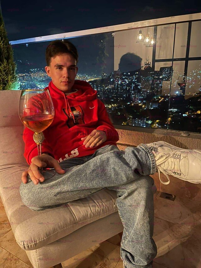 FOTOS DE SEGURIDAD E HIGIENE GARANTIZADO EL ES MATIAS SEXY Y COMPLACIENTE CHICO SOLICITA