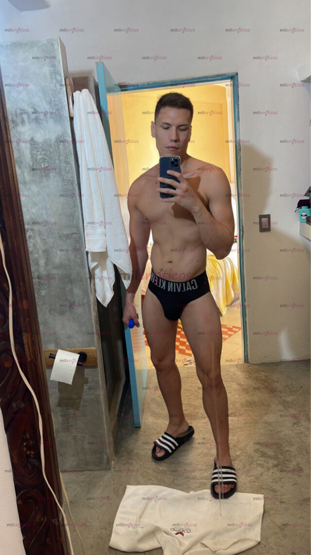 FOTOS DE 473 164 9165 VATO CALIENTE, DOMINANTE & VERGON CARGADO DE LECHE!