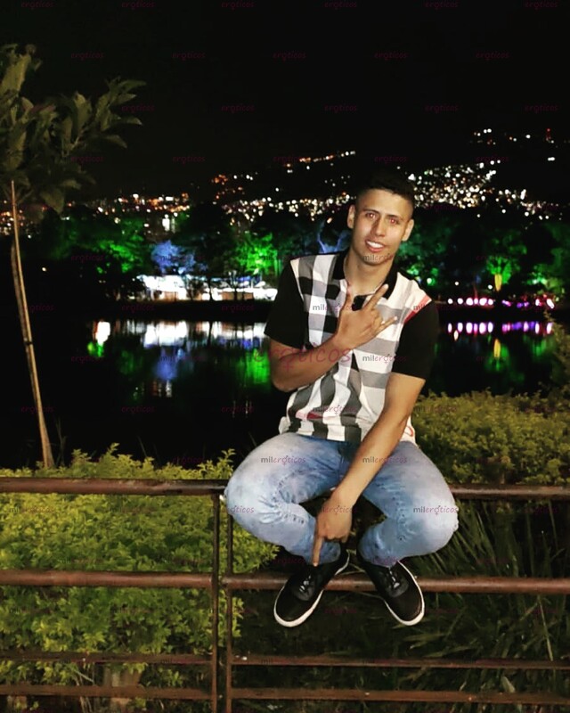 FOTOS DE CHICO PAISA CON EXELENTE SERVISIO Y BUEN CUERPO