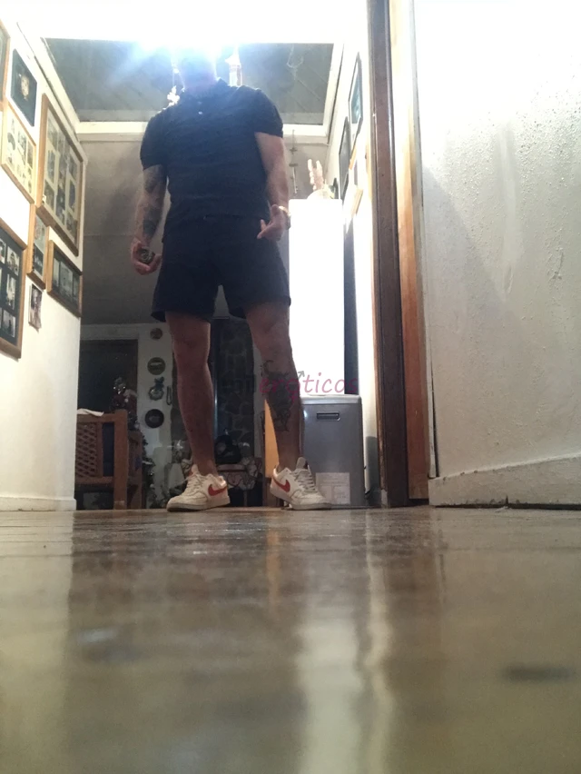 Hola mujeres hermosas soy neftaly un joven chileno con desendencia tailandesa lleno de energia y dotado hago masajes sexuales con opcion de final feli...