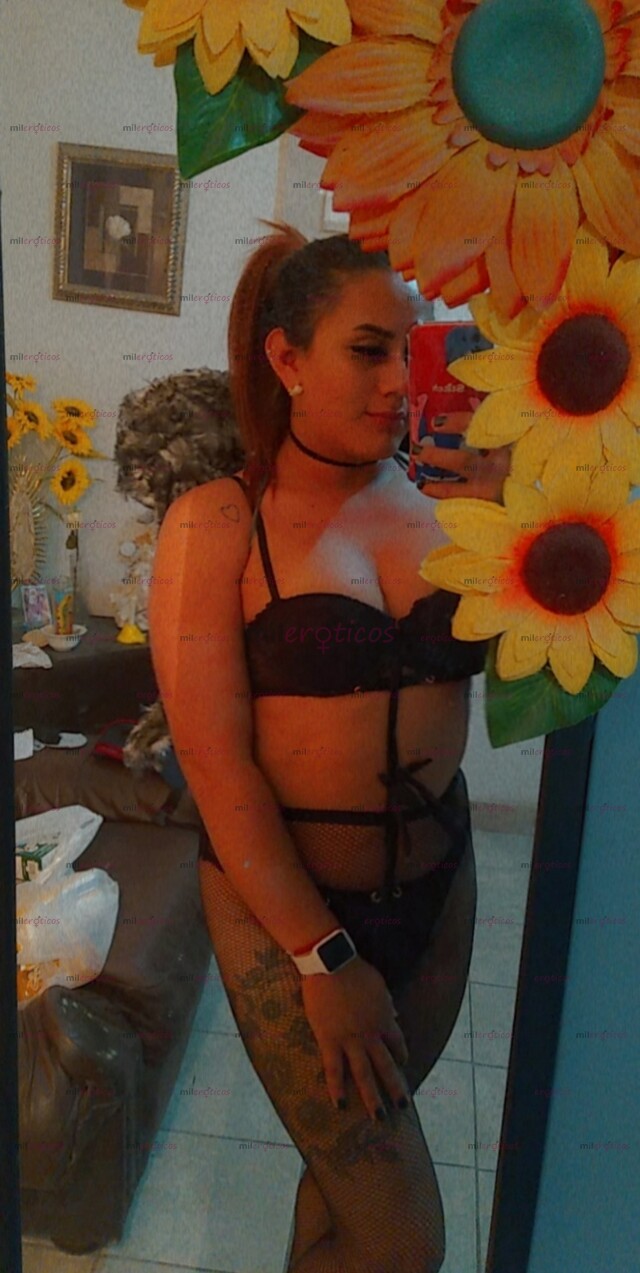 FOTOS DE VIIOLETA CHICA TRANS TATUADA FOGOSA Y COMPLACIENTE 29 AÑITOS