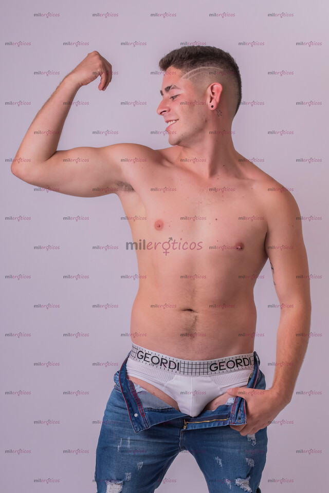 FOTOS DE COLOMBIANO ACTIVO EN TU CIUDAD MACHO,CALIENTE,VERGON Y COMPLACIENTE