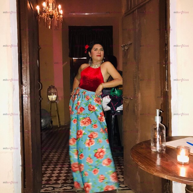 FOTOS DE UROFILIA, BDSM, PEGGING, FANTASÍAS Y DESEOS.