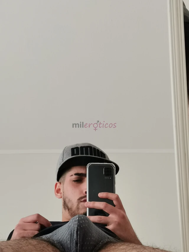 James en tu ciudadcuento con lugar y realizo domicilios llamame o escribememasajes trios morbos etc chileno bisexual disponible para el mejor morbo fe...