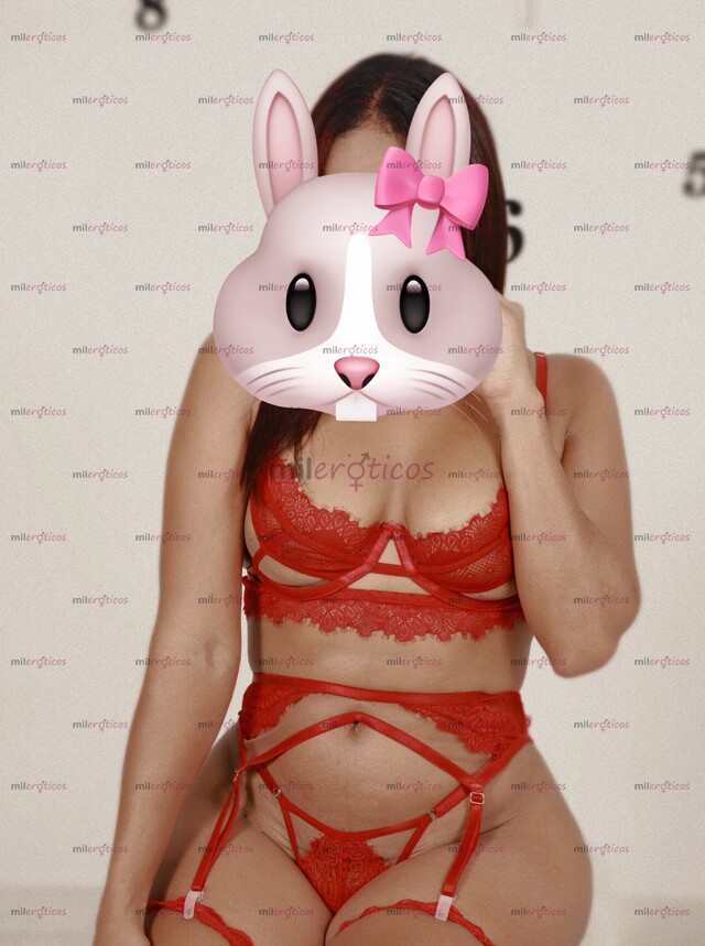 FOTOS DE CATALINA MONSALVE, PORTEÑA DULCE Y ARDIENTE