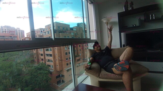 FOTOS DE COSTEÑO ACTIVO VERGON ARRECHO DE PASO EN LA CIUDAD DE MEDELLIN ACTIVO LAS 24 H