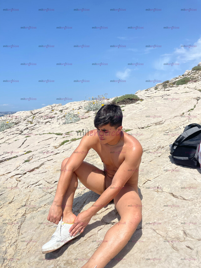 FOTOS DE ADRIANO ESCORT INTERNACIONAL LISTO PARA TI!