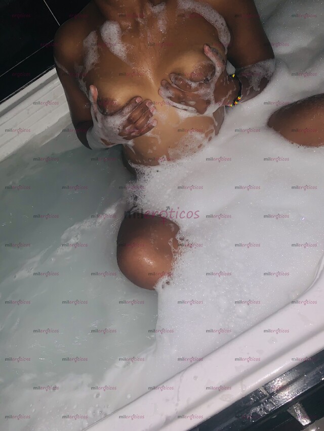 FOTOS DE SOFÍA URTADO CHICA UNIVERSITARIA CALIENTE LLENA DE LUJURIA PARA TI