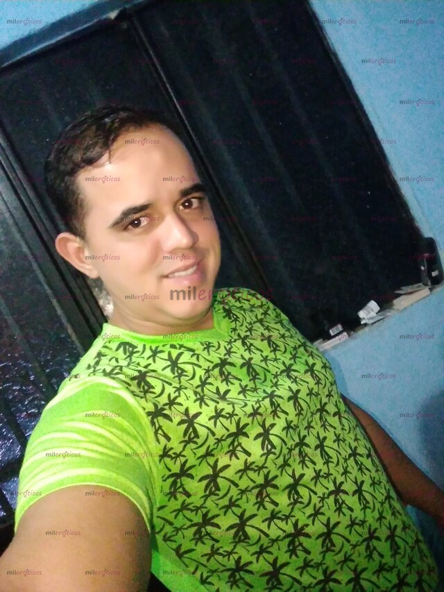 FOTOS DE LLEGA A BOGOTA GINO MATEUS.... CHICO DISPUESTO A CUMPLIR TUS SUEÑOS....