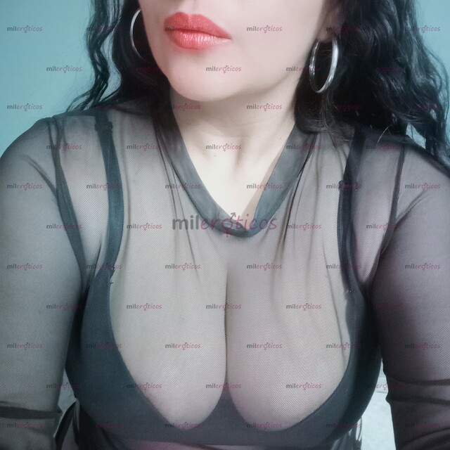 FOTOS DE LAYLA MORENA MUY CALIENTE MUY COMPLACIENTE Y ACCESIBLE