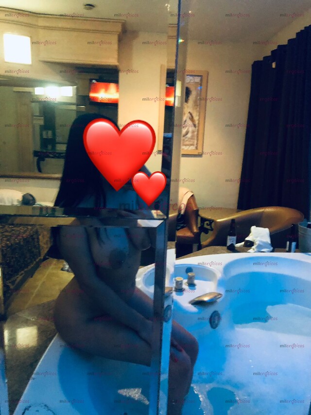 FOTOS DE BONITA PETIT SENSUAL DISPONIBLE ATENDERTE CON UN EXCELENTE SERVICIO