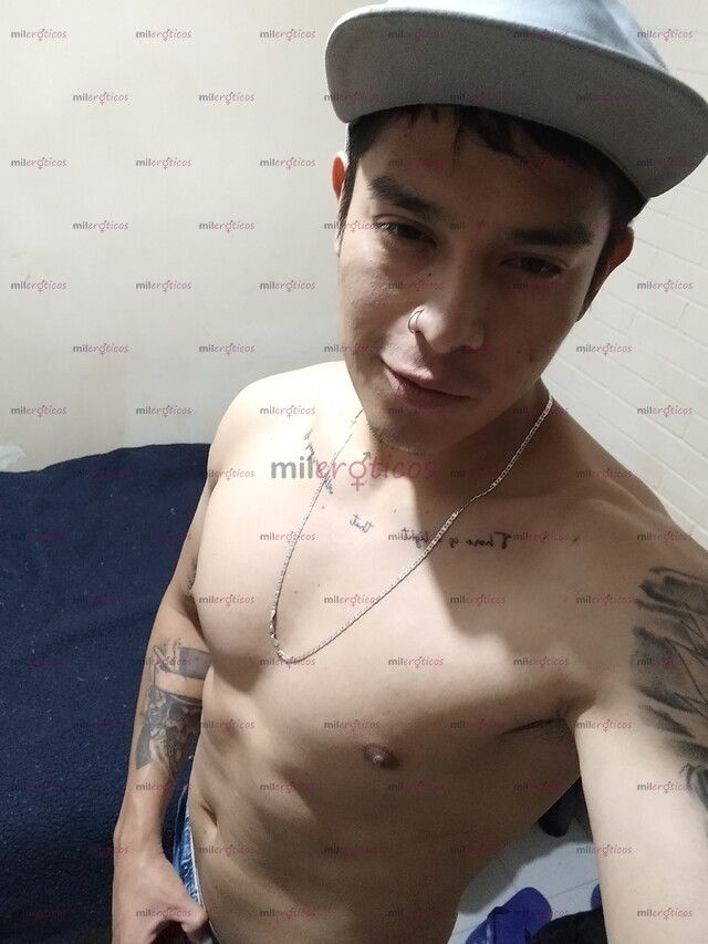 FOTOS DE MORENITO JOVEN Y LLENO DE ENERGÍA LISTO PARA COMPLACERTE, TRABAJO SERIO