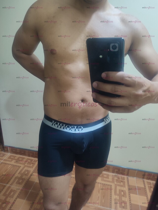 FOTOS DE MUY DISCRETO TOTAL RESERVA COMPLACERE TUS DESEOS