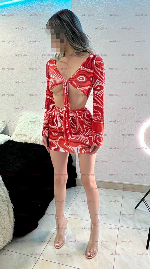 FOTOS DE ISA UNA BLANQUITA FLACA MUY HERMOSA Y COMPLACIENTE