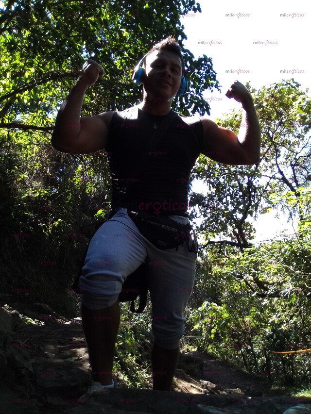 FOTOS DE MORENO CALIENTE , ATLÉTICO MACHO VERGA GRUESA Y NALGAS RIKAS