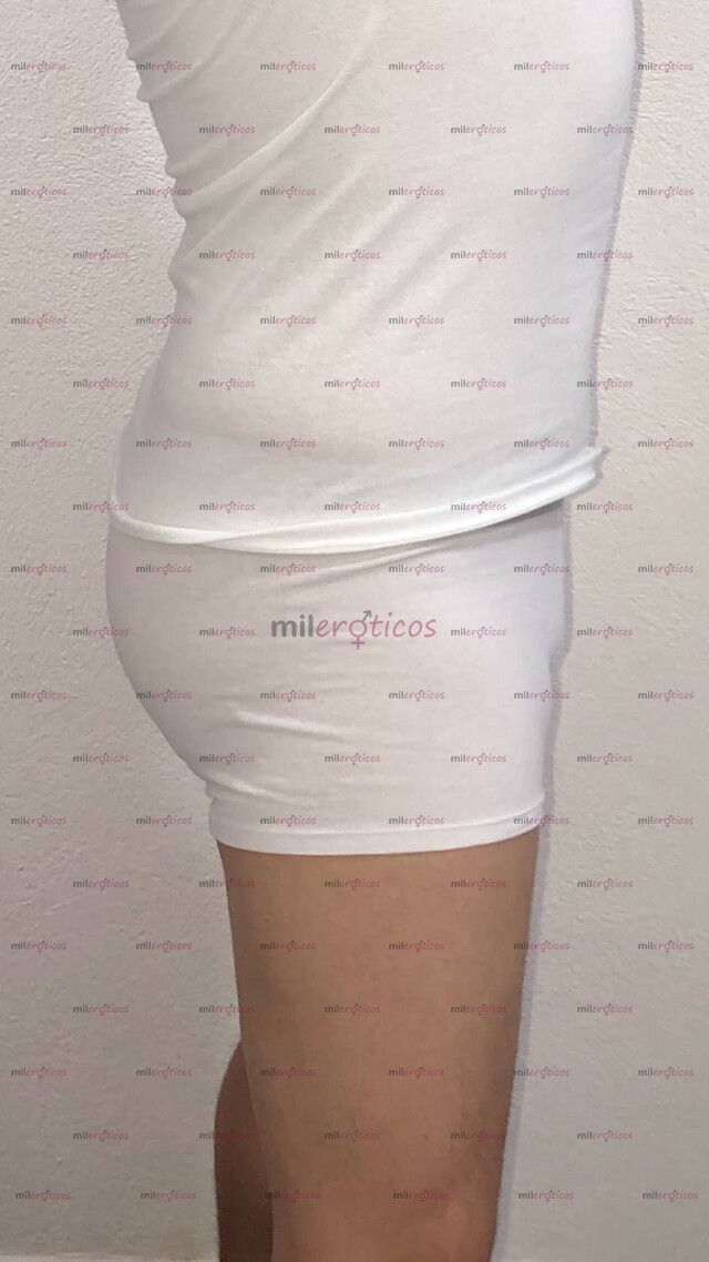 FOTOS DE JOVEN DE 24 AÑOS CON MICROPENE, AMABLE, LIMPIO, DISCRETO