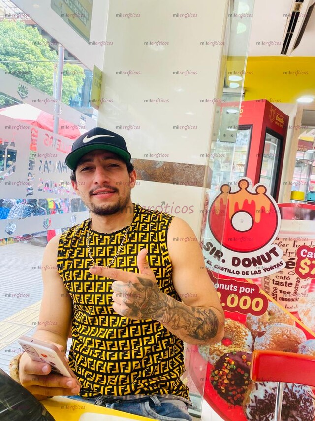 FOTOS DE HOLA SOY KEVIN UN CHICO CALIENTE CON GANAS DE HACERTE MUCHAS COSAS